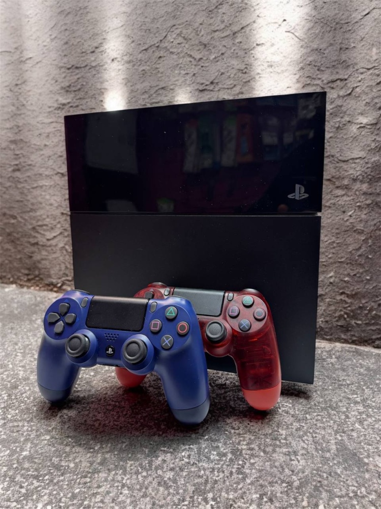 Sony PlayStation 4 fat 500