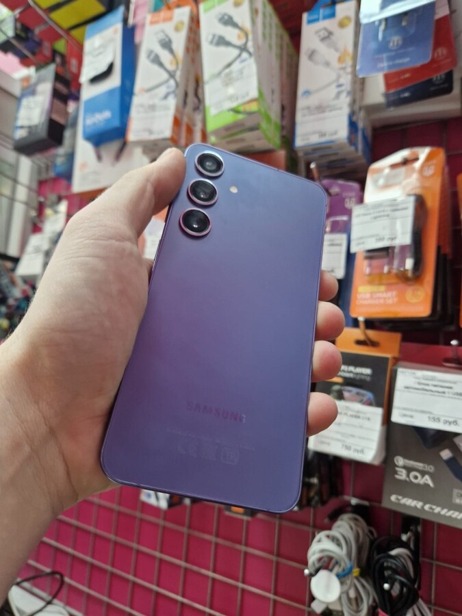 Смартфон Samsung S24+ 12/256gb