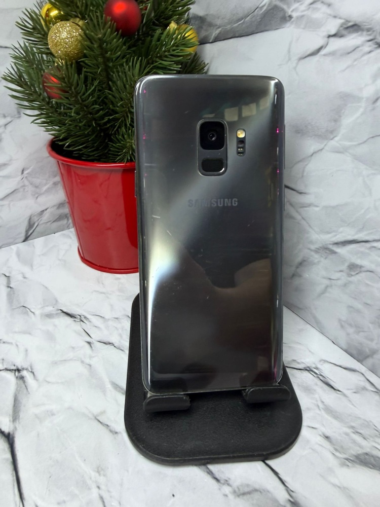 Смартфон Samsung S9 4/64