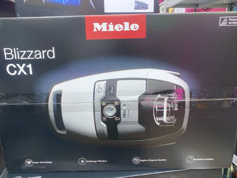 Пылесос Miele Blizzard cx1