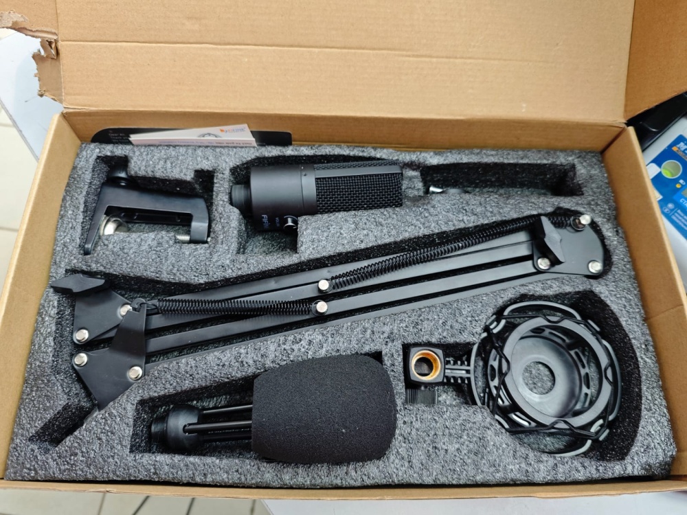 Микрофон Fifine t669