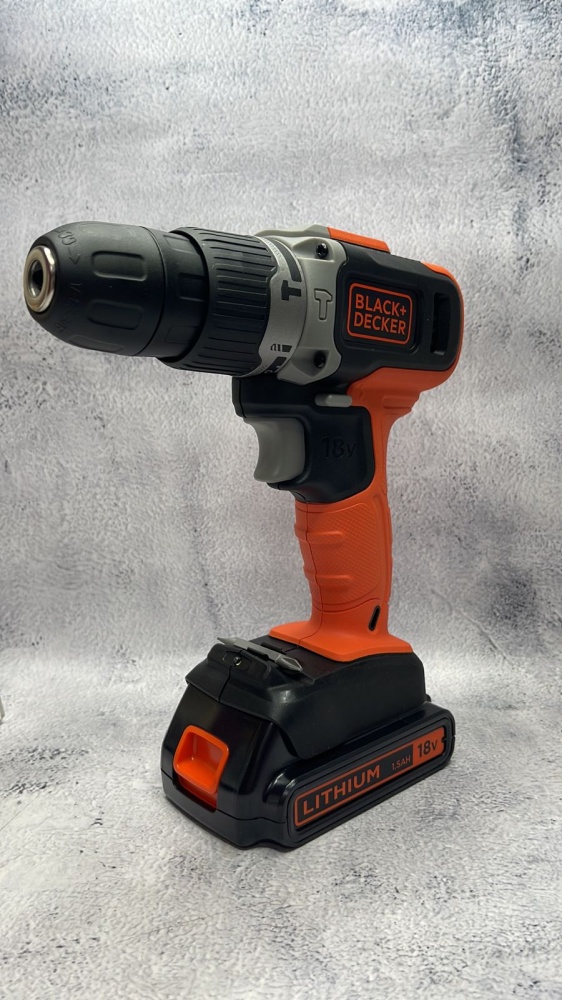 Дрель-шуруповерт ударная Black+Decker BDCHD18S32-QW 18V  32 шт остнастки