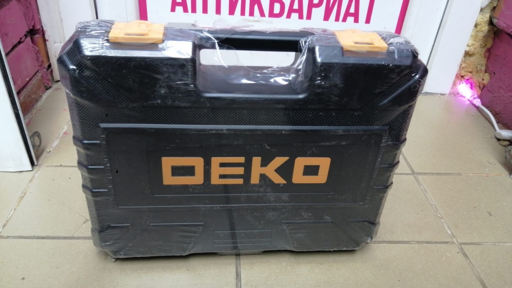 Набор инструментов DEKO 121