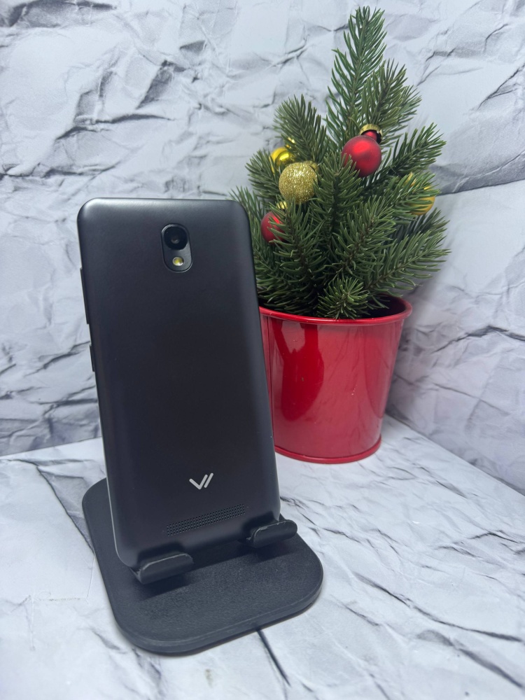Мобильный телефон Vertex 1/8