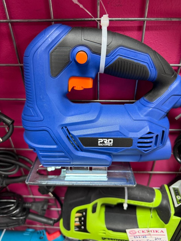 Лобзик вихрь