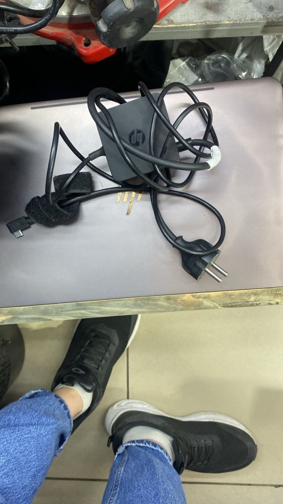 Ноутбук HP spectre pro13