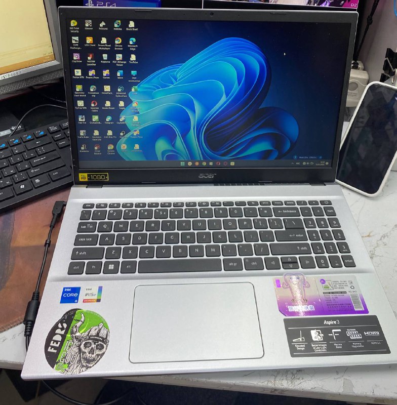 Ноутбук Acer Aspire 3 12/512