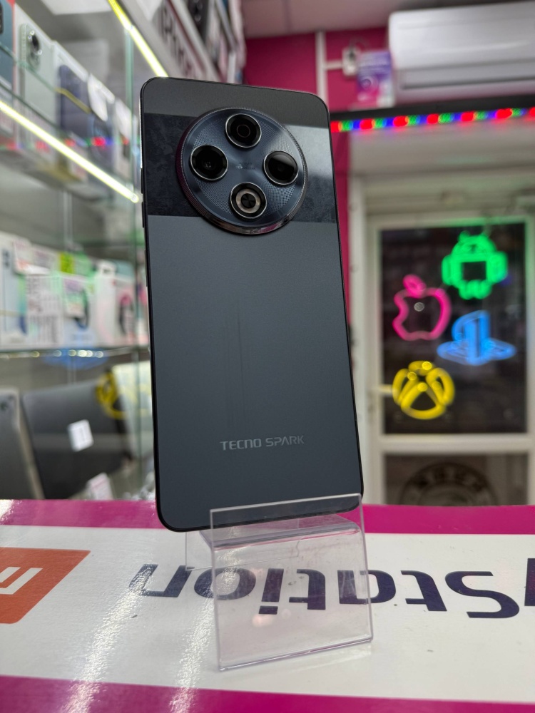 Мобильный телефон Tecno Spark 30 8/128gb