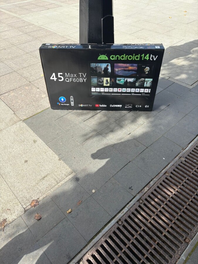 Телевизор  SMART TV 43