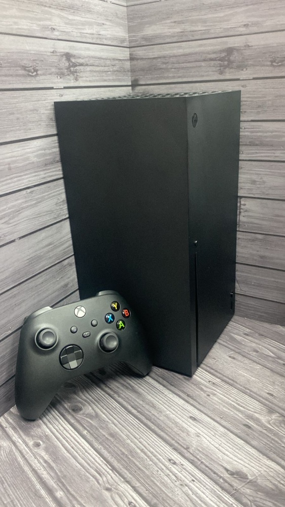 Игровая приставка XBOX Series X 1TB
