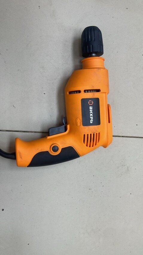 Дрель Вихрь д-550