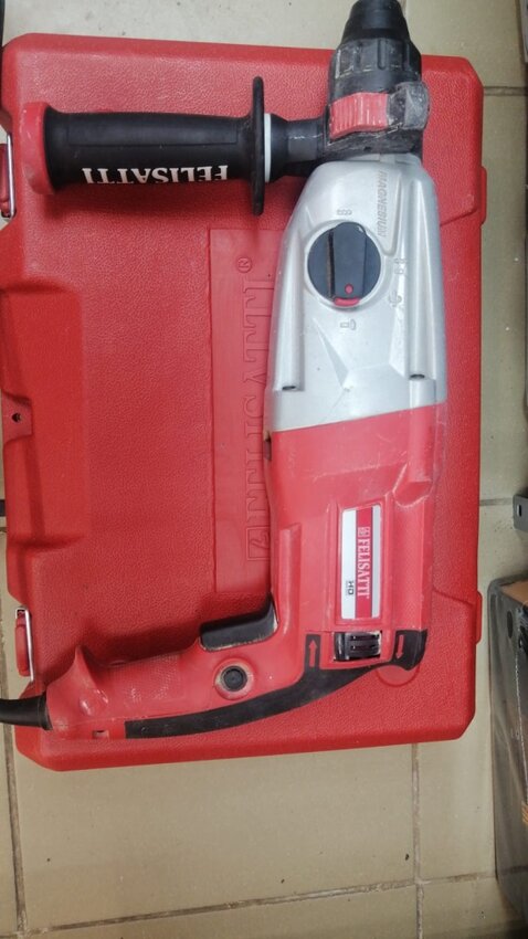 Перфоратор FELISATTI П-28/850ЭР