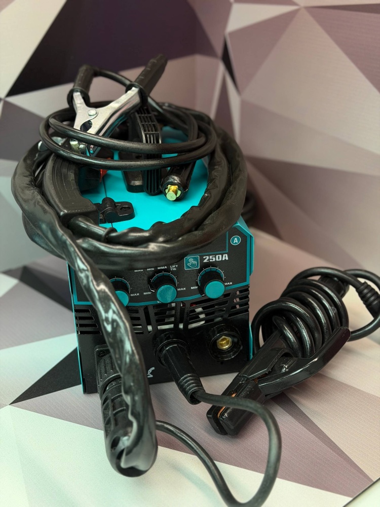 Сварочный аппарат газ+не газ