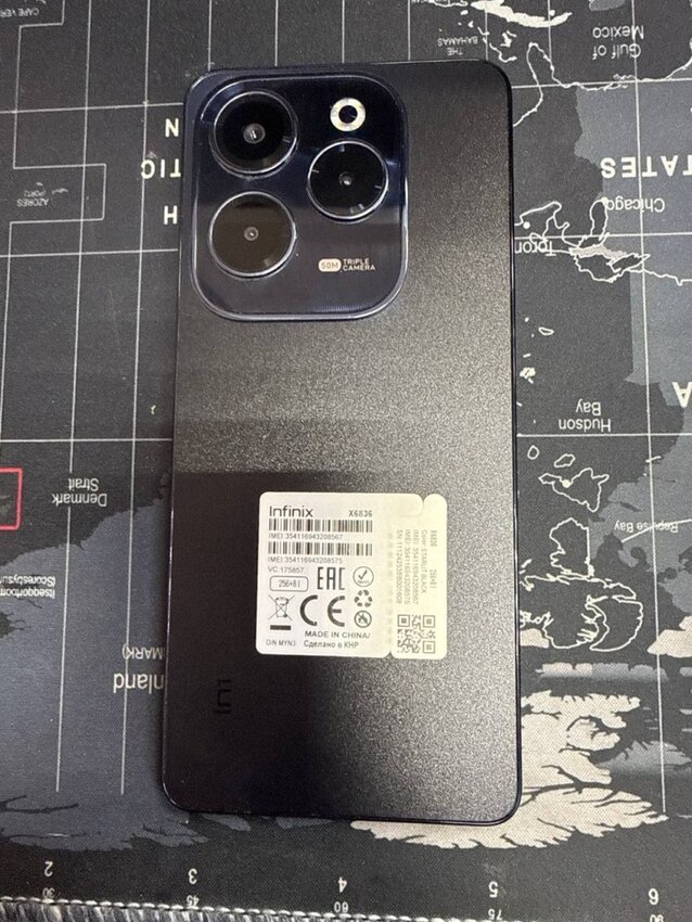 Мобильный телефон Infinix HOT 40 8/256