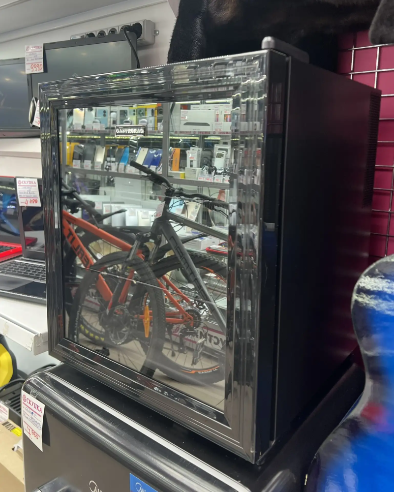 Холодильник барный gastrorag bcw-42b