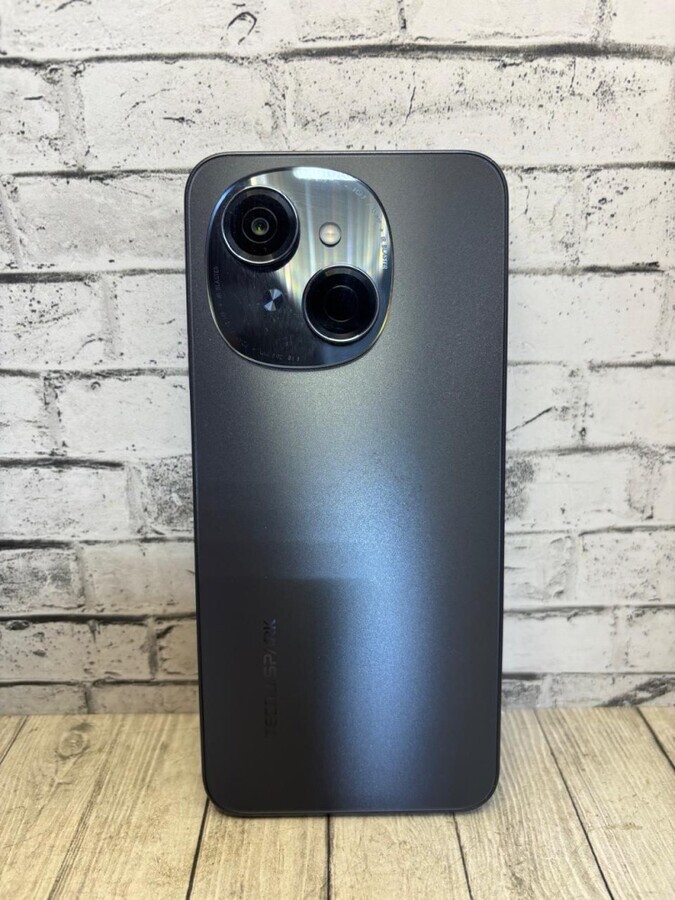 Мобильный телефон Tecno spark go1 3/64