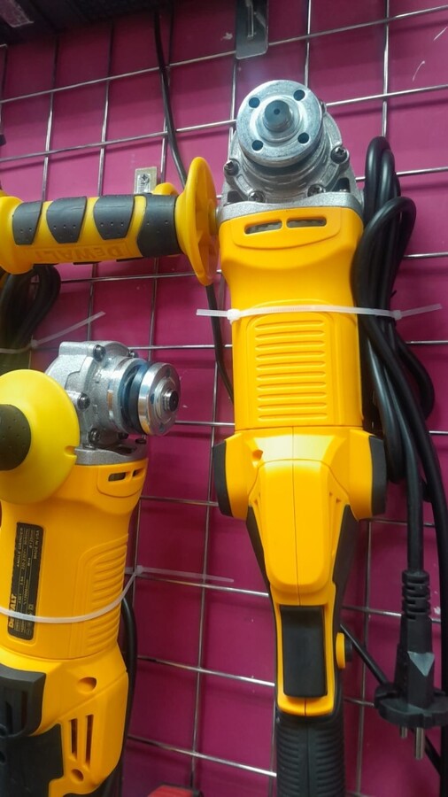 УШМ (Болгарка) DeWALT