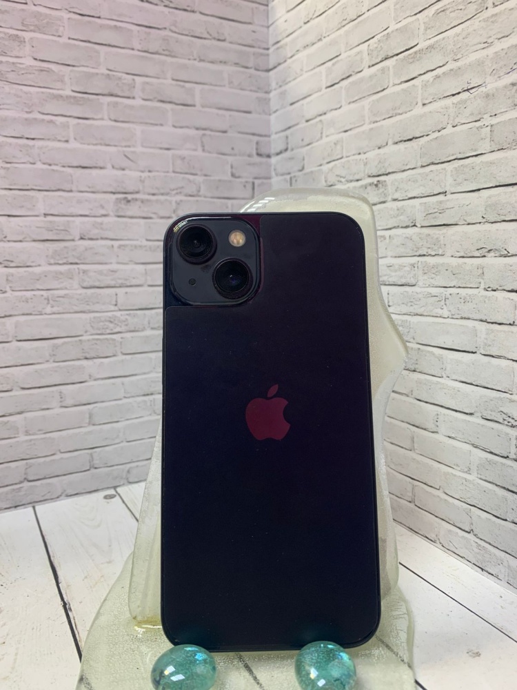 Смартфон iPhone 13 128 Gb