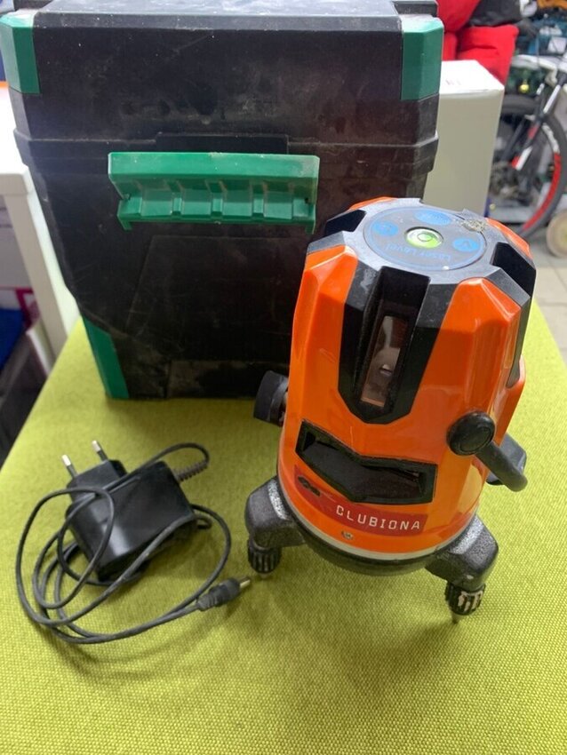 Лазерный уровень clubiona