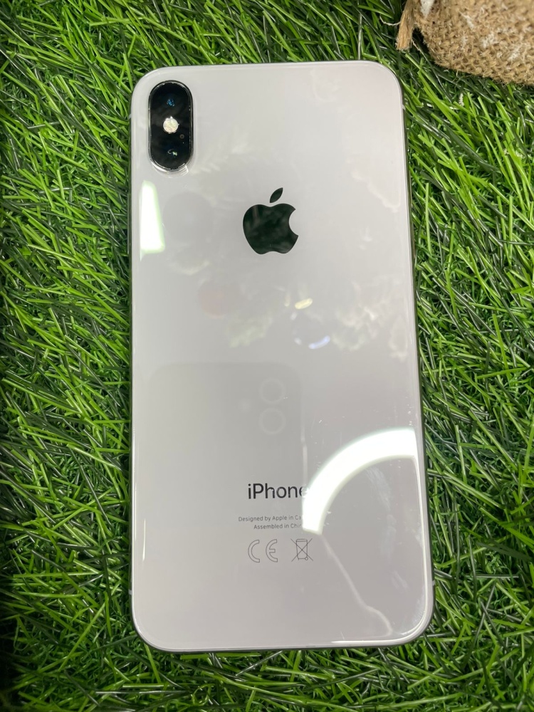 Смартфон iPhone X 256Gb