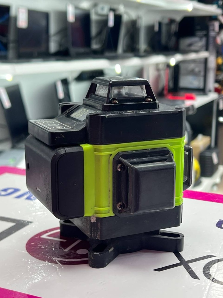 Уровень лазерный 12 лучей