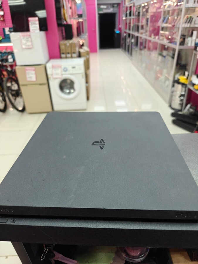 Игровая приставка Sony PlayStation 4 slim
