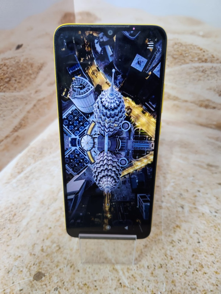 Смартфон Xiaomi Poco C40  4/64 GB