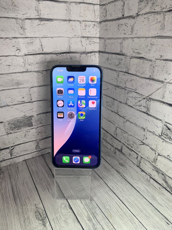 Смартфон iPhone 13 256 Gb