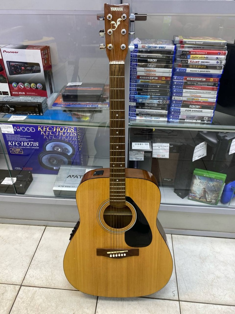 Гитара Yamaha Fx 310A