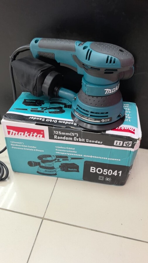 Шлифмашина MAKITA 125