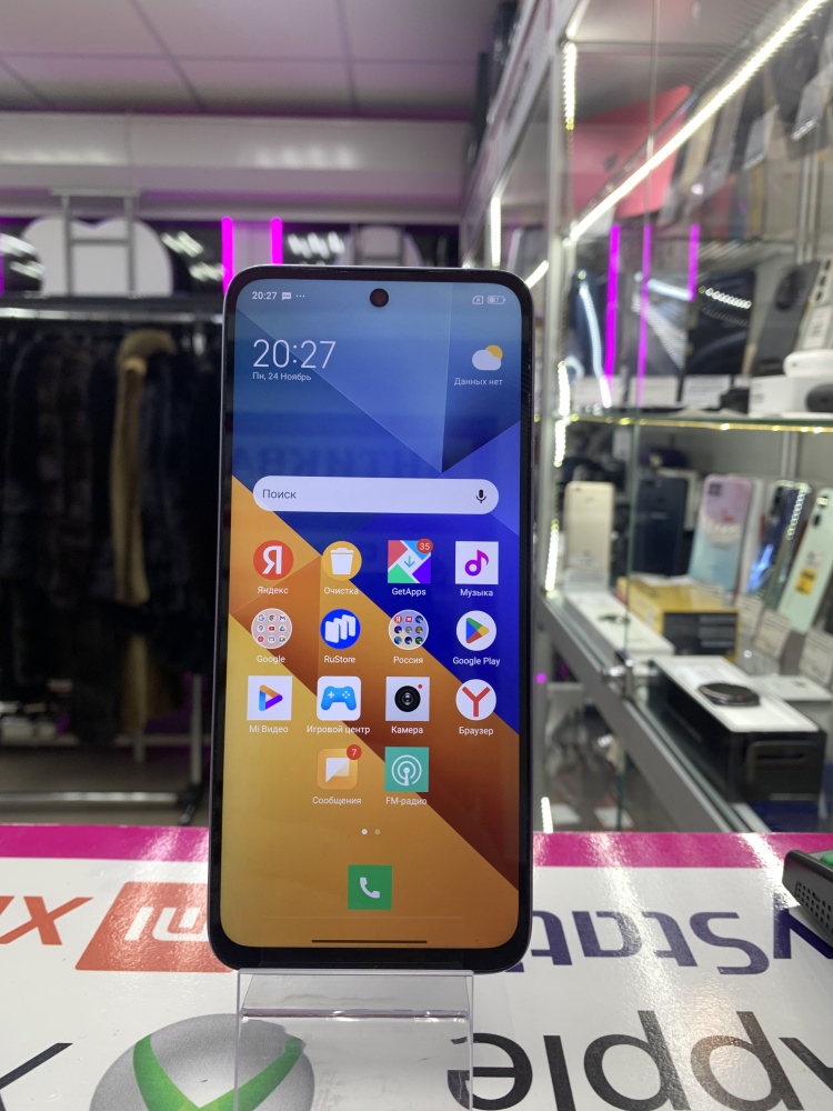 Смартфон Xiaomi Poco M6 6/128gb