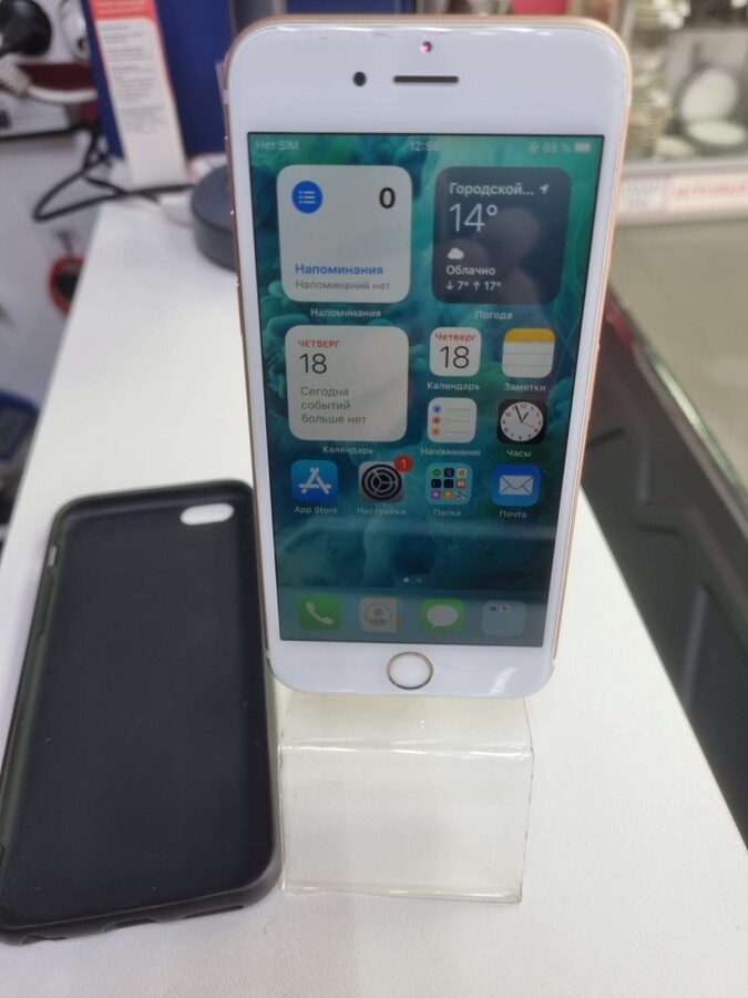 Смартфон iPhone 6S