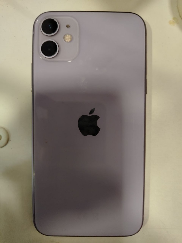 Смартфон iPhone 11 64Gb