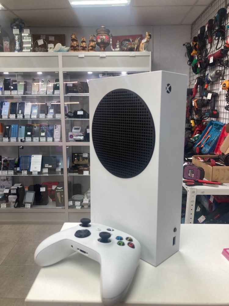 Игровая приставка XBOX ONE S