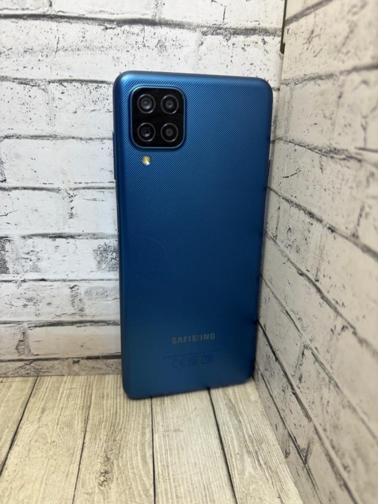 Смартфон Samsung A12