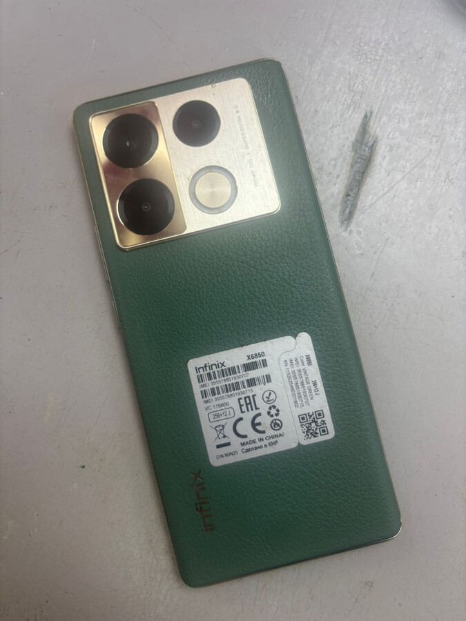 Мобильный телефон Infinix NOTE 40 Pro 12\256