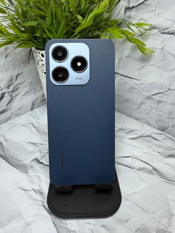 Смартфон Realme C63 6-128