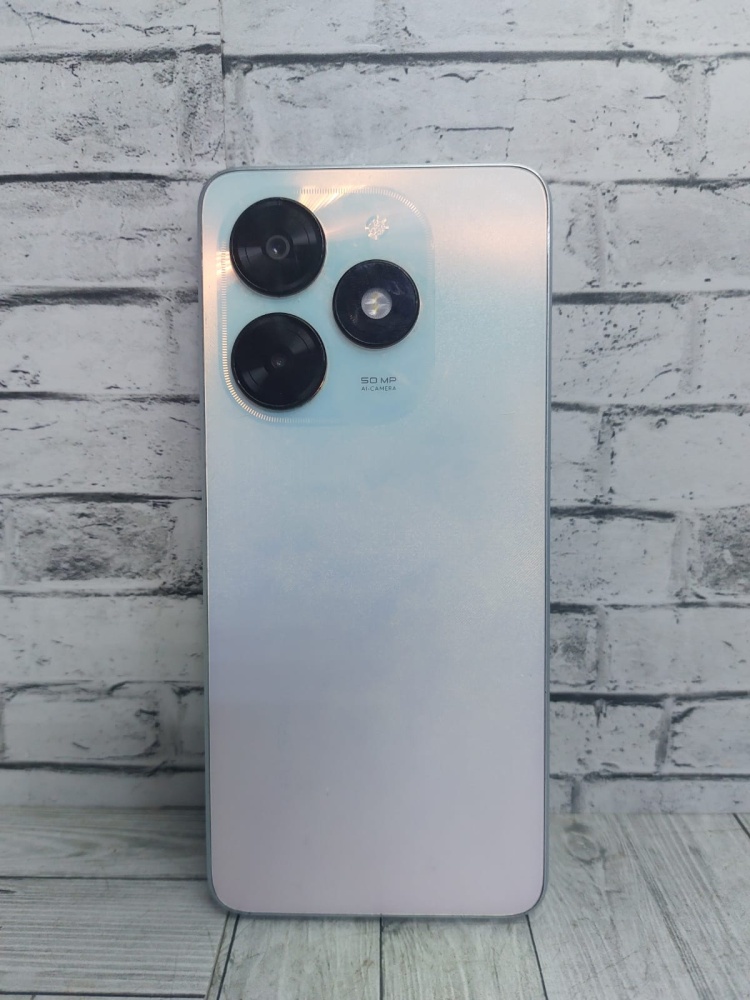 Мобильный телефон Tecno Spark 20C 4/128