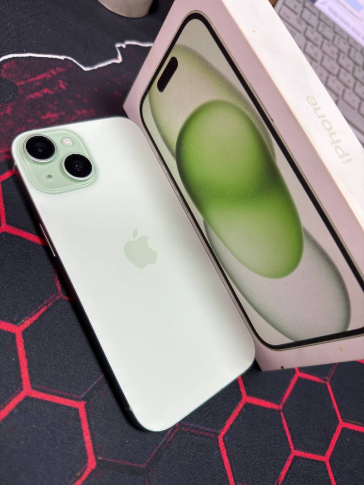 Смартфон iPhone 15 128гб