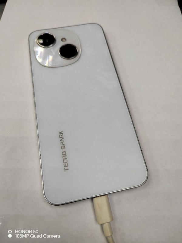 Мобильный телефон Tecno SPARK Go 1