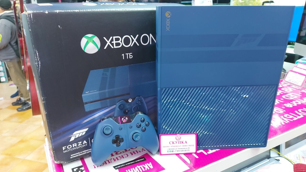 Игровая приставка XBOX ONE