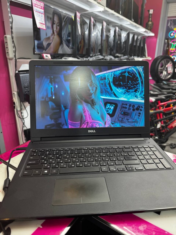 Ноутбук Dell pentium n5000/4/256ssd