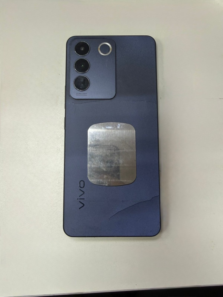 Смартфон Vivo V27e