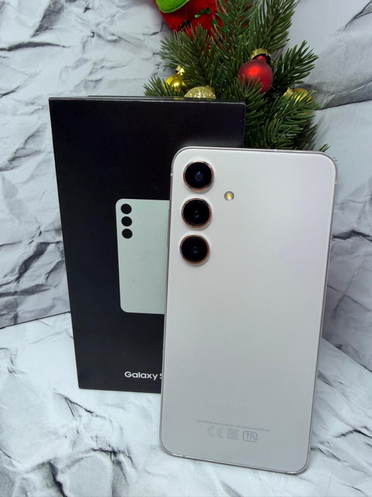 Смартфон Samsung S24 8\128