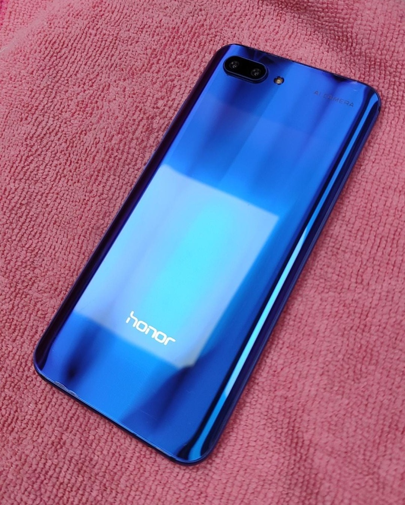 Смартфон Honor 10 128гб