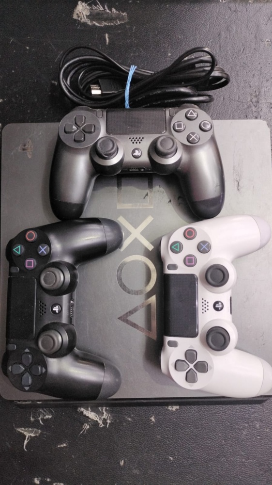 Игровая приставка Sony PlayStation 4 slim 1тб