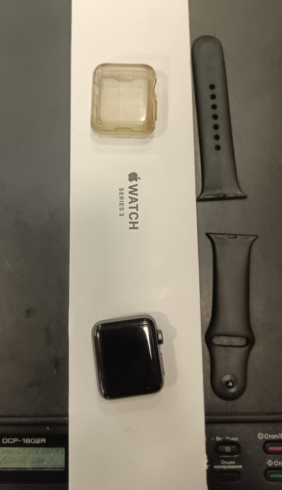 Часы Apple А1858