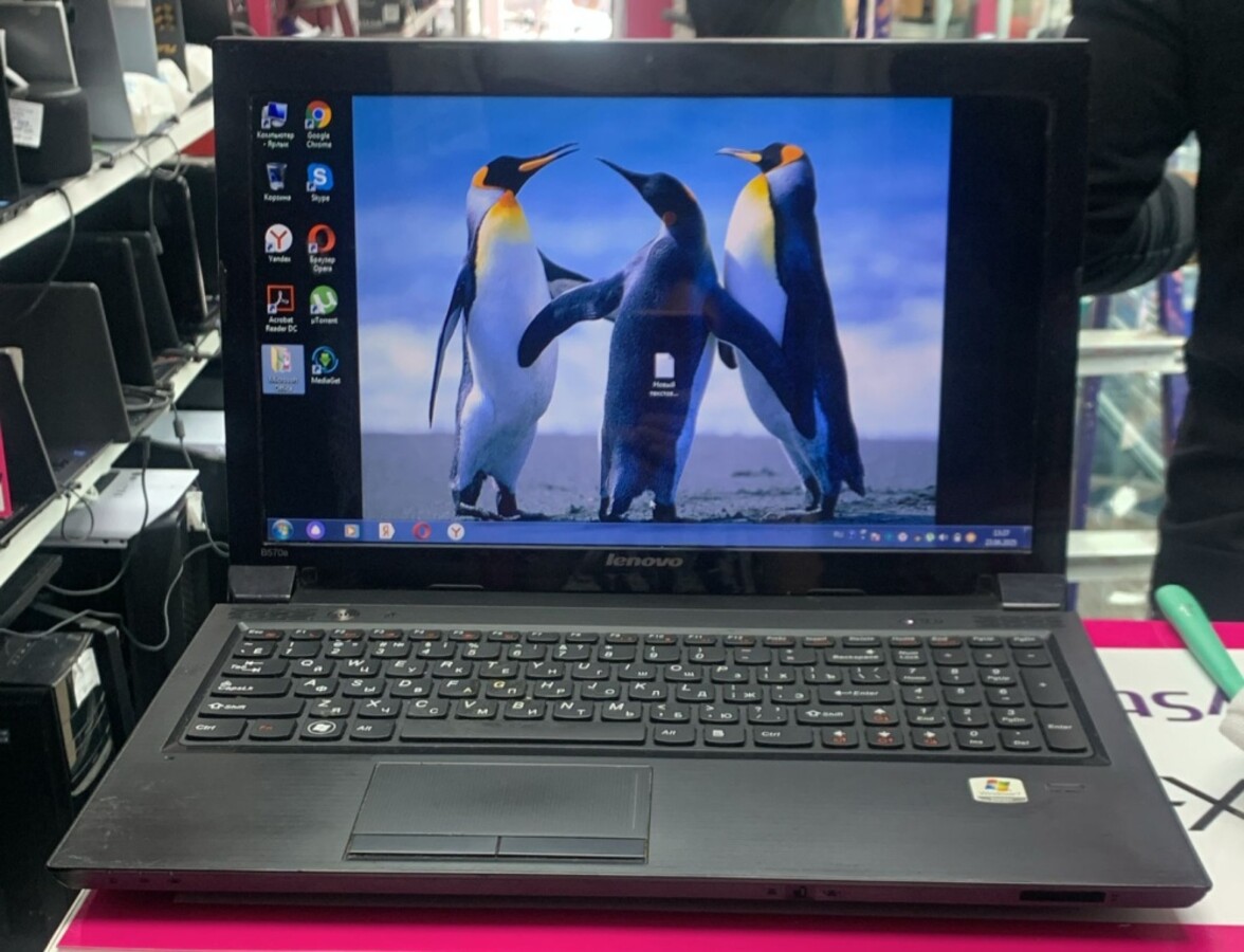 Ноутбук Lenovo B570e Celeron B800 1.5 GHz