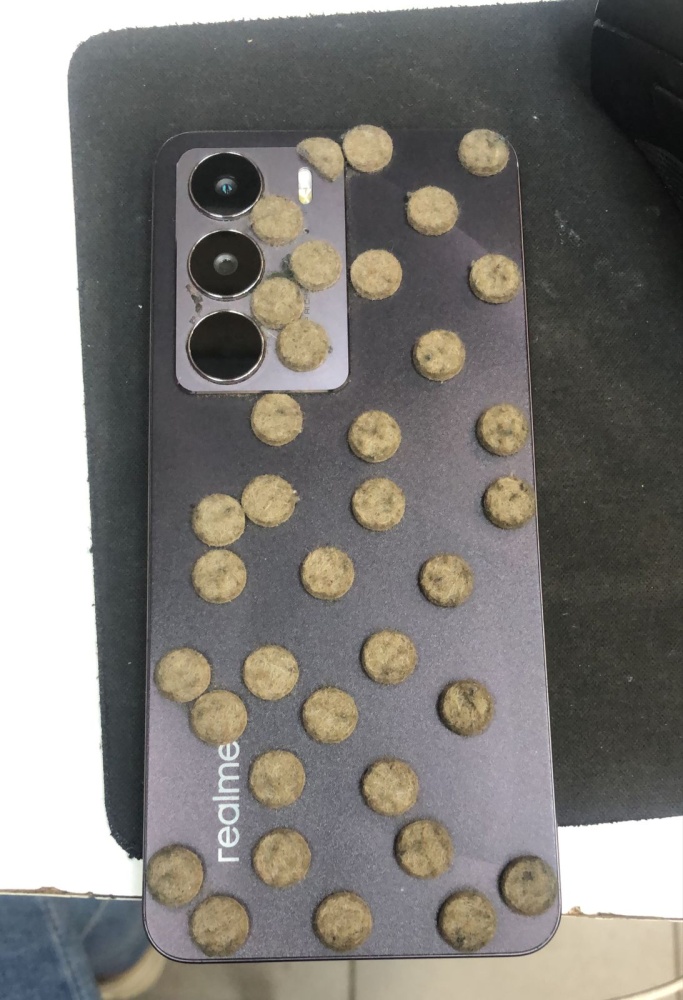 Смартфон Realme C75