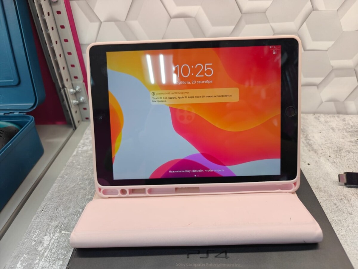 Планшет Apple iPad 7 32Gb Wifi